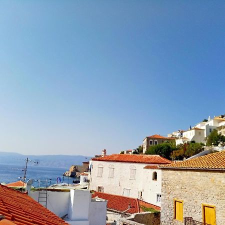 The House At The Centre Apartment Hydra  Exterior photo