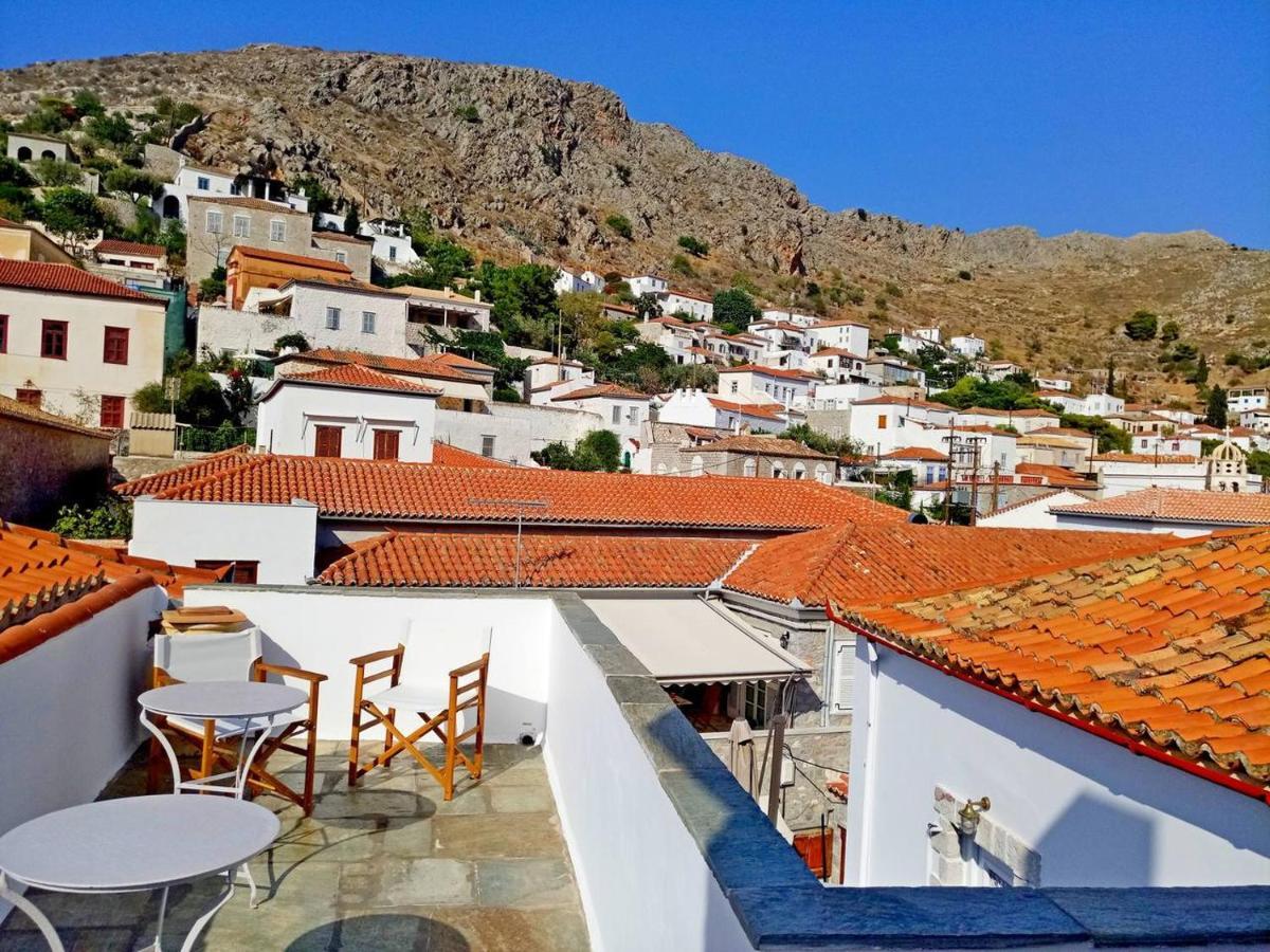 The House At The Centre Apartment Hydra  Exterior photo